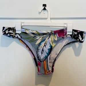 XL BCBG Tropical Floral Bikini Bottom - Multicolor